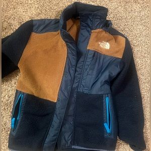 Boys north face fleece jacket